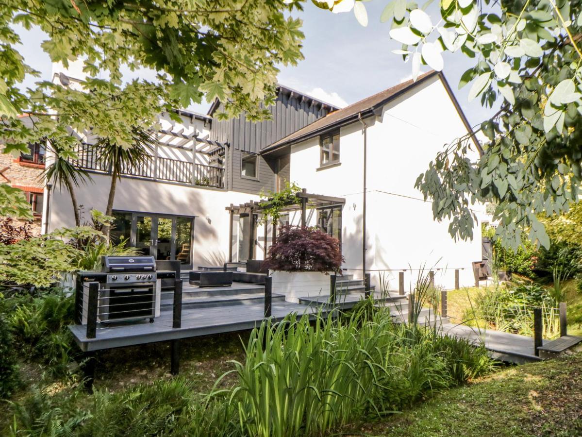 Iroko Vila Torpoint Exterior foto