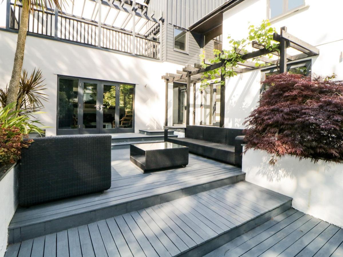 Iroko Vila Torpoint Exterior foto